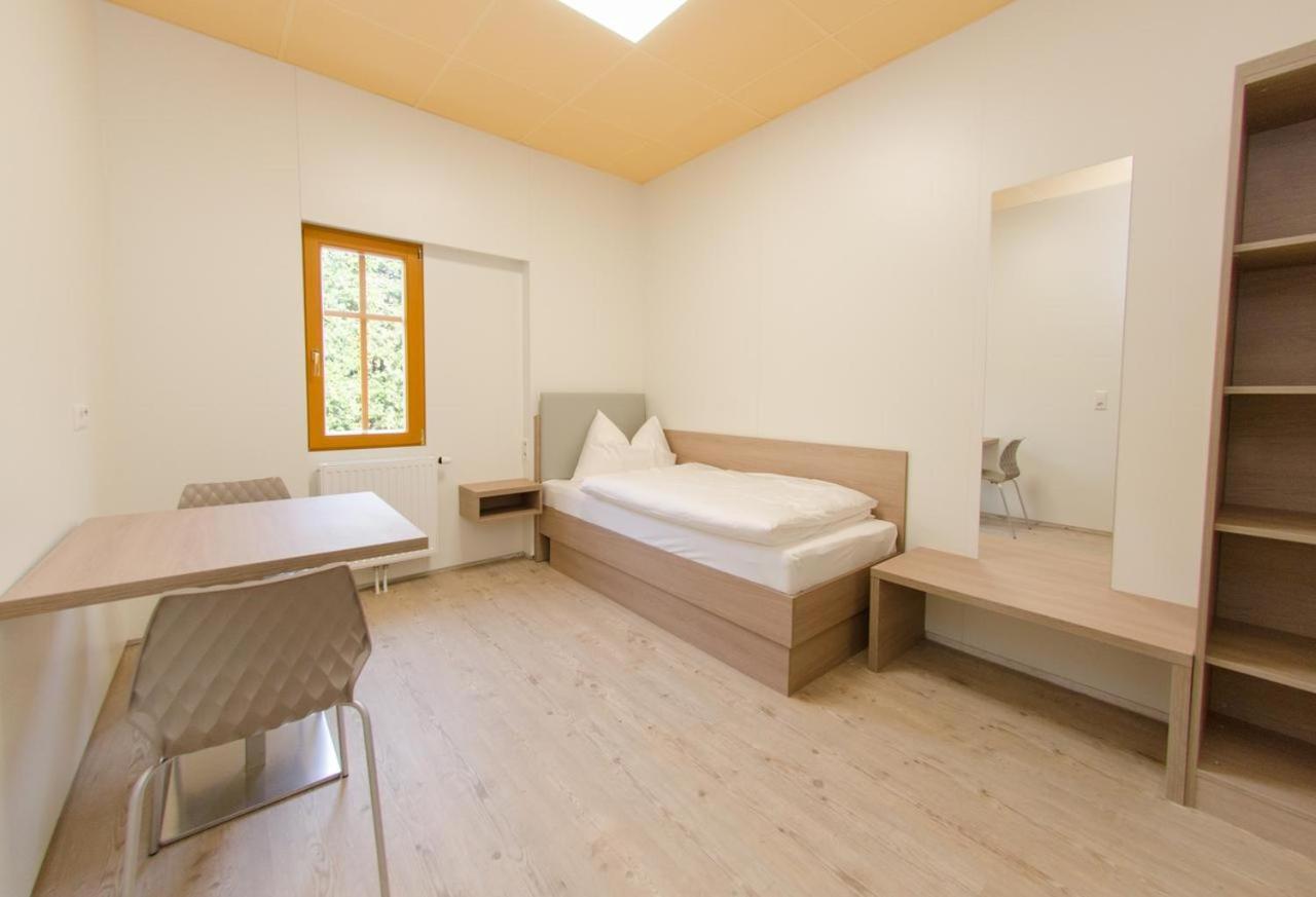 Bed and Breakfast Cafe Lounge Traisen Экстерьер фото